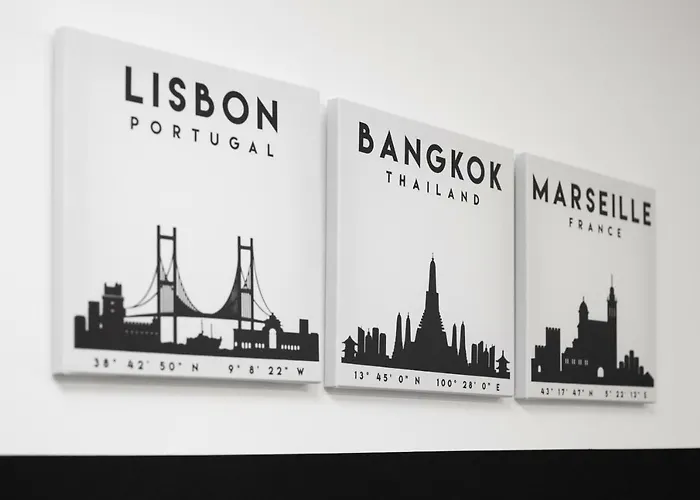 First By Renters Apartment